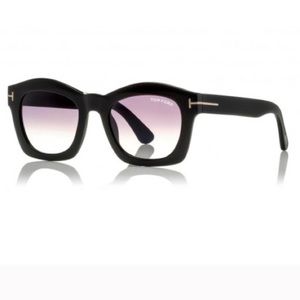 Tom Ford sunnies